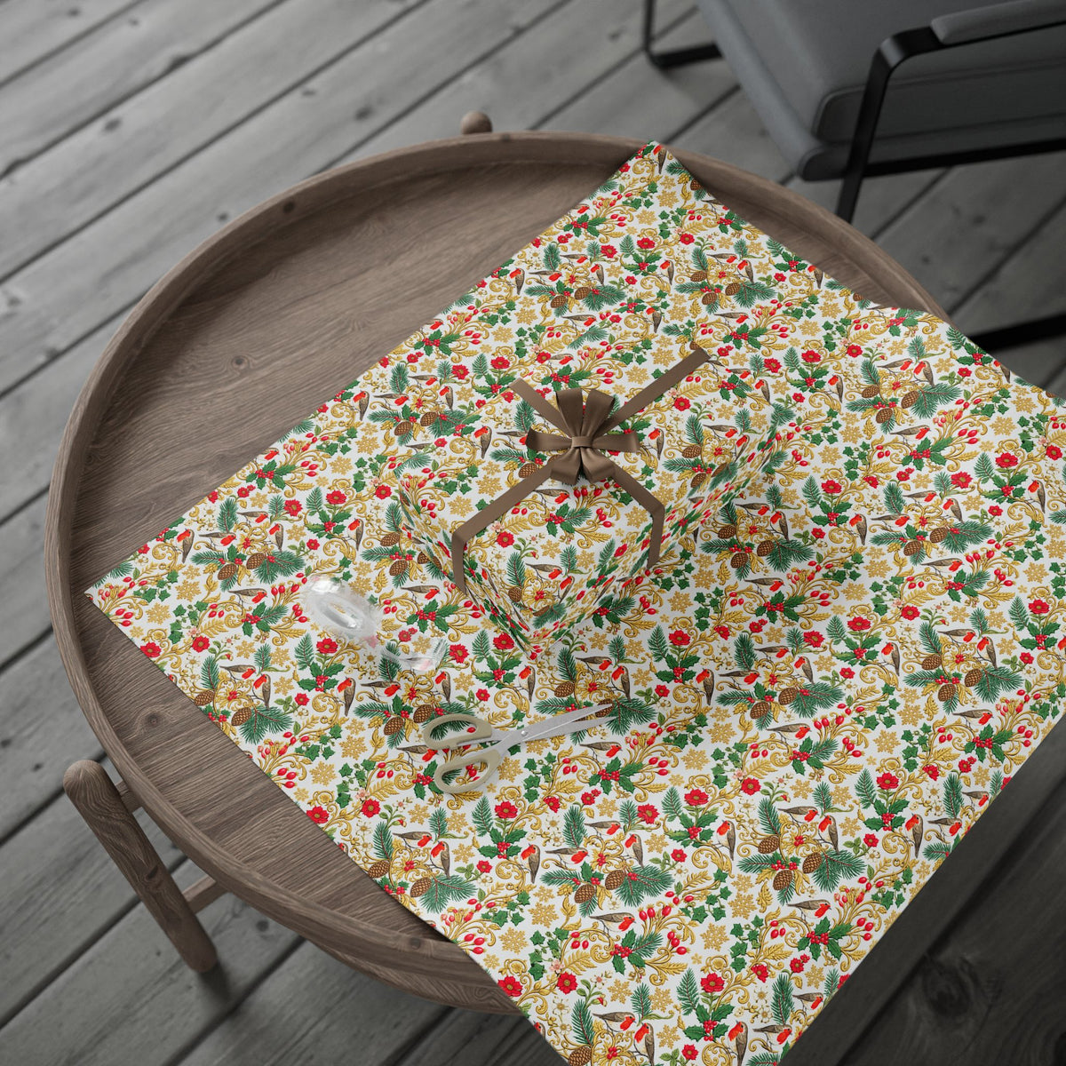 Christmas Robin & Holly Wrapping Paper Roll — Festive Bird Pattern Gift Wrap