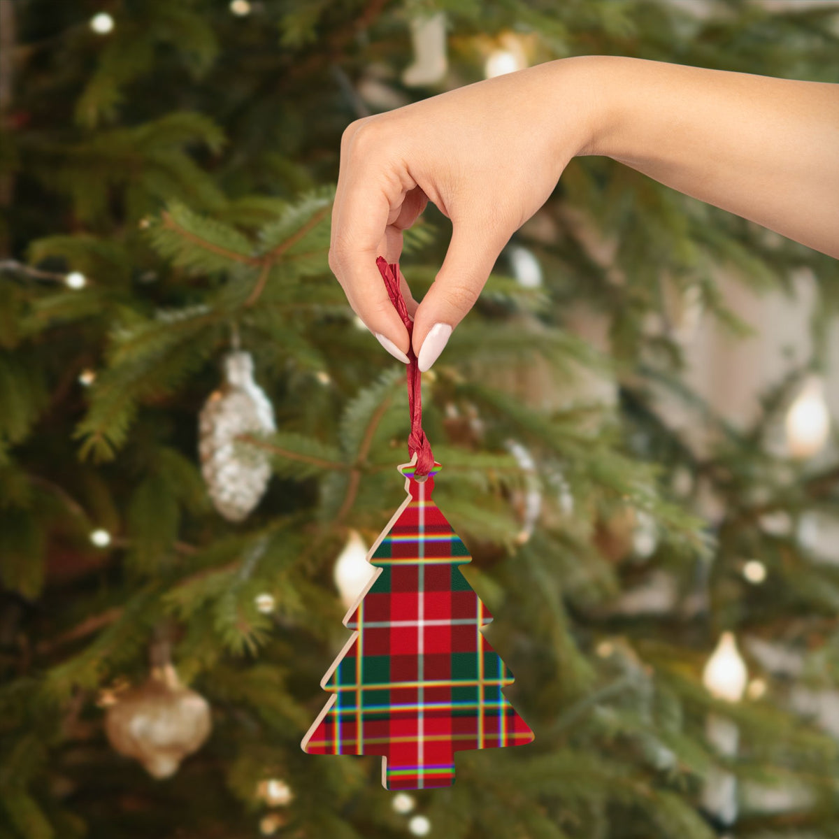 Plaid Bell Wooden Ornament — Classic Red & Green Christmas Decoration