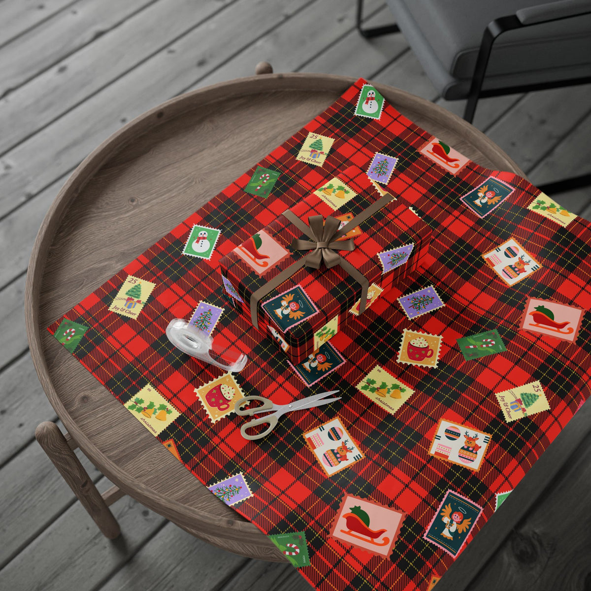 Christmas Plaid Wrapping Paper Roll – Festive Stocking & Gift Pattern